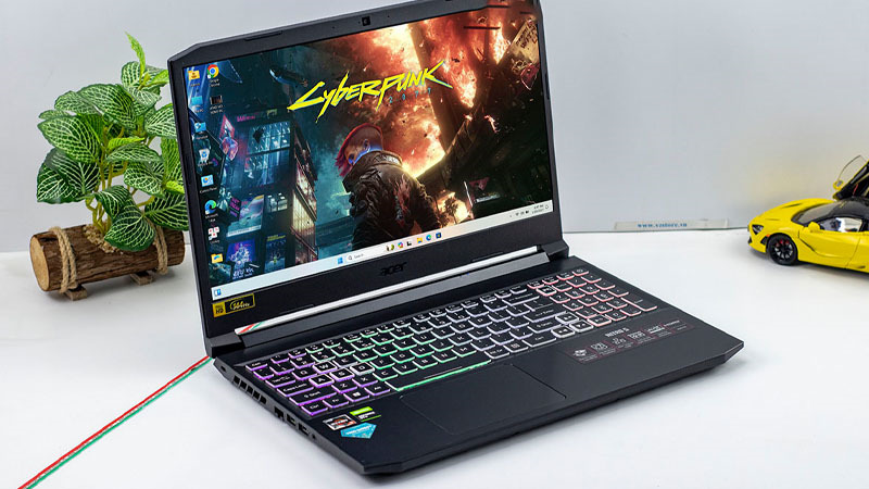 Acer Nitro 5 Gaming AN515 45-45 R6EV được trang bị cấu hình mạnh mẽ Acer Nitro 5 Gaming AN515 45-45 R6EV có cấu hình mạnh mẽ