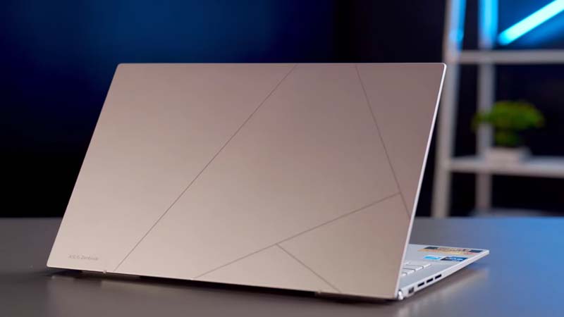 Asus Zenbook 14 OLED có cấu hình mạnh, thiết kế mỏng nhẹ Asus Zenbook 14 OLED có thiết kế mỏng nhẹ dễ mang theo