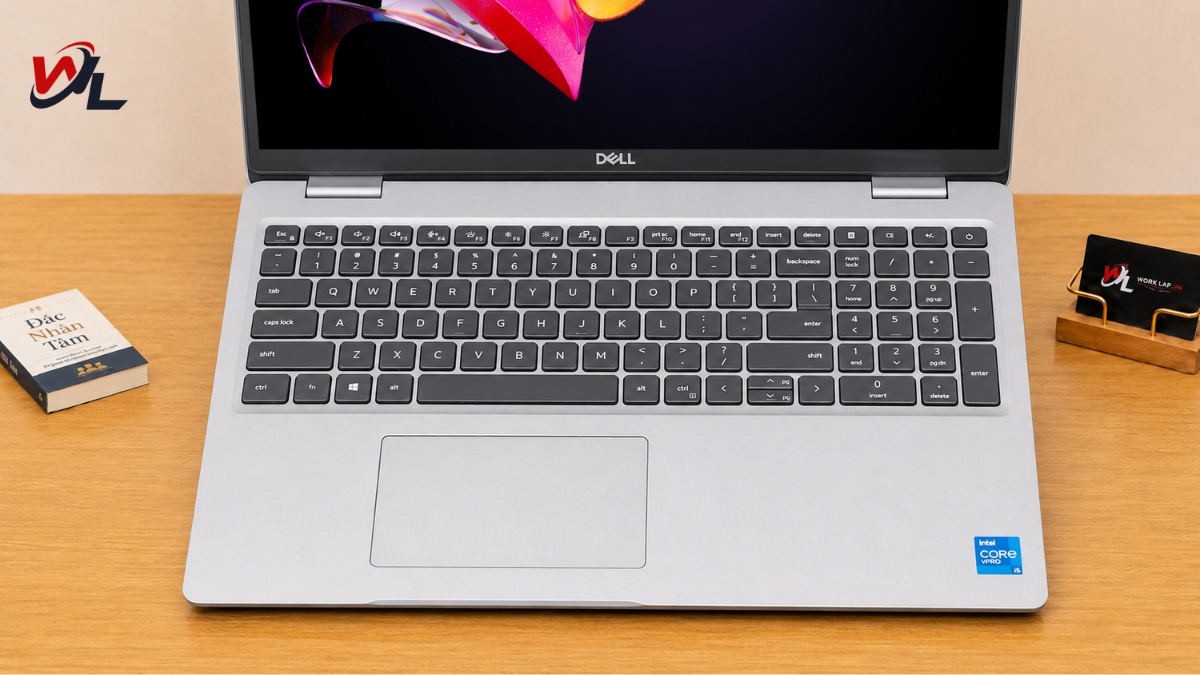 Touchpad Dell rộng rãi dễ sử dụng Touchpad Dell rộng rãi