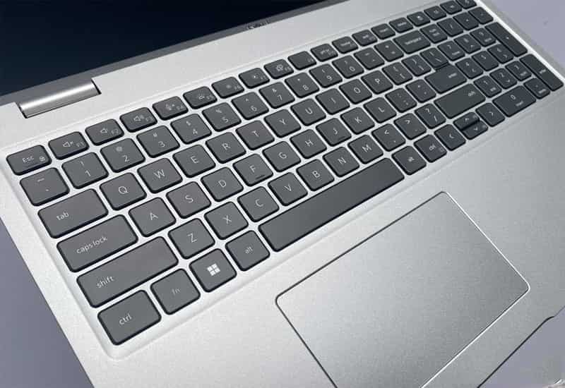 Bàn phím và touchpad nhạy, gõ êm, thao tác chính xác Dell Latitude 5531 lựa chọn hoàn hảo cho dân công sở