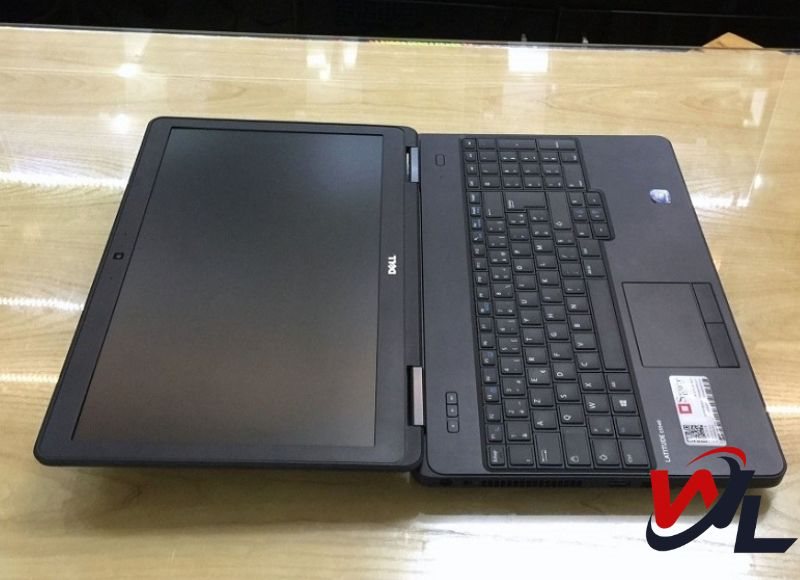 Nhập liệu mượt mà với hệ thống bàn phím hợp lý