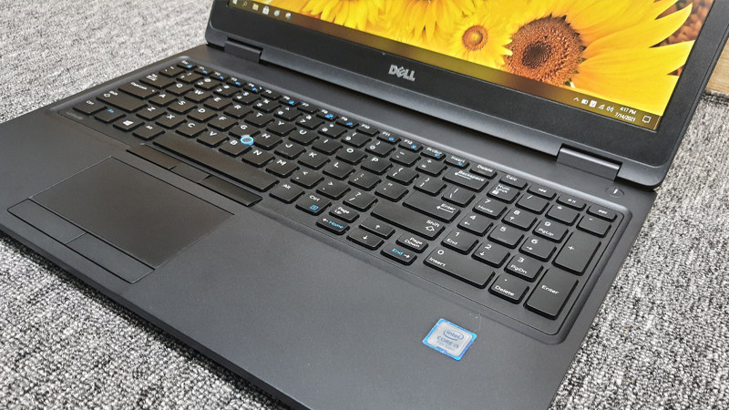 Bàn phím chắc chắn