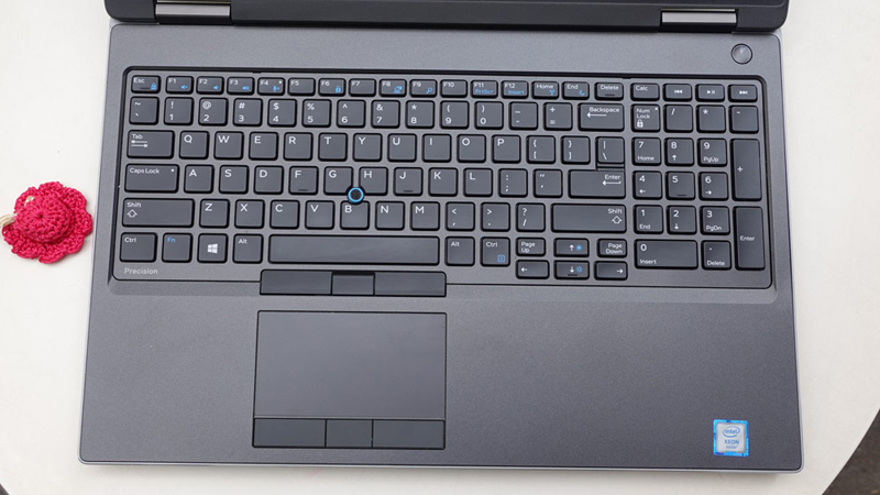 Bàn phím sử dụng êm ái tạo cảm giác thoải mái khi sử dụng