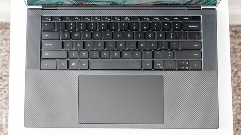 Bàn phím được thiết kế hành trình sâu, độ nảy cao Bàn phím chuẩn từ ngoại hình tới cảm giác bấm