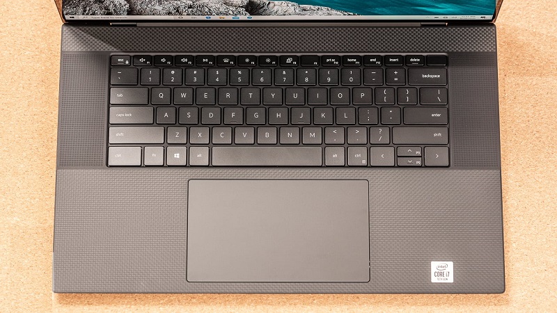 Bàn phím mang lại trải nghiệm gõ thoải mái và chính xác Bàn phím mang lại trải nghiệm gõ thoải mái và chính xác