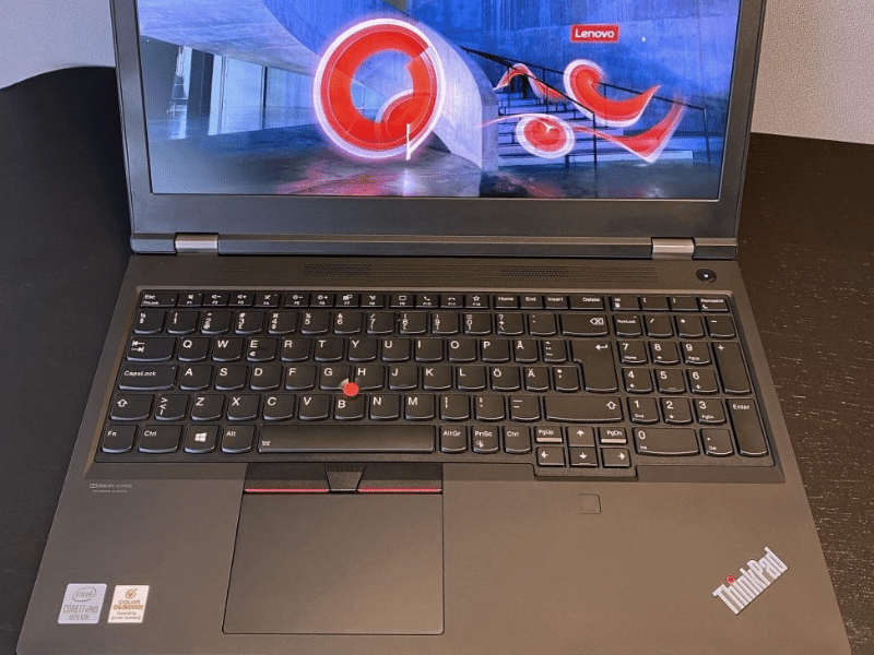 Bàn phím gõ thoải mái, phản hồi tốt và độ nảy hợp lý Bàn phím gõ thoải mái, phản hồi tốt và độ nảy hợp lý