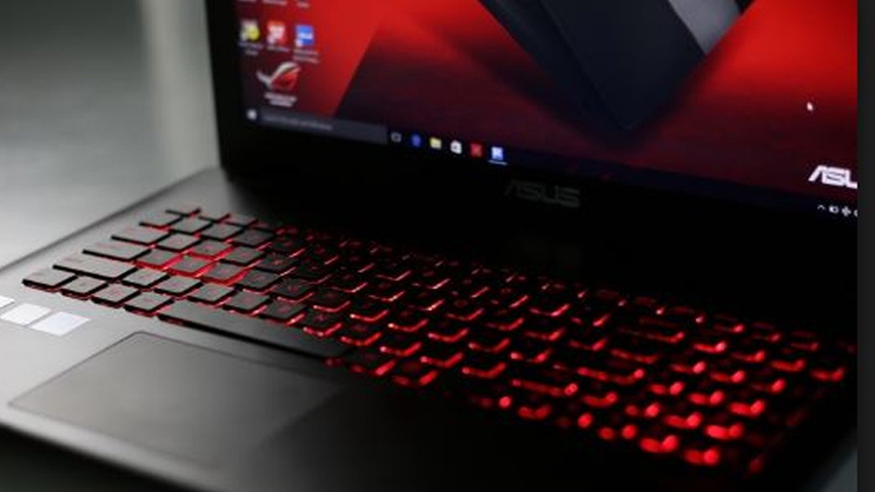 Đèn nền bàn phím laptop Asus giúp bạn gõ phím chính xác Đèn nền bàn phím giúp gõ phím chính xác