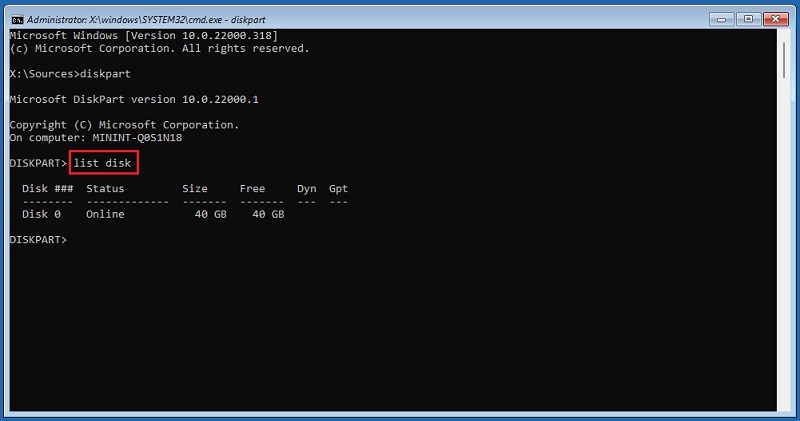 Gõ lệnh list disk