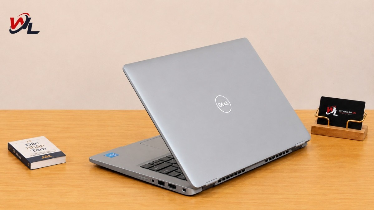 Laptop có nhiều cổng kết nối 