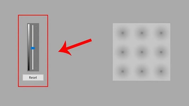 Ở mục Adjust Gamma, di chuyển thanh trượt để loại bỏ chấm tròn