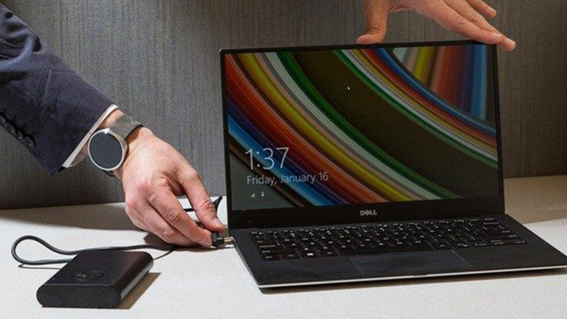 Cách sạc pin laptop đúng cách không phải ai cũng biết