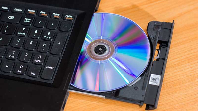 Không nên sử dụng ổ DVD thường xuyên Cẩn thận với ổ CD