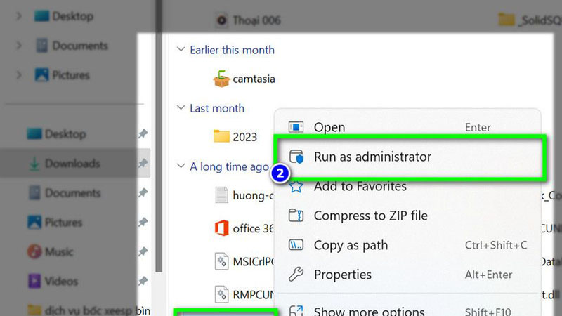 Chọn vào mục “Run as administrator” để khỏi chạy với quyền quản trị viên Chọn vào mục “Run as administrator”