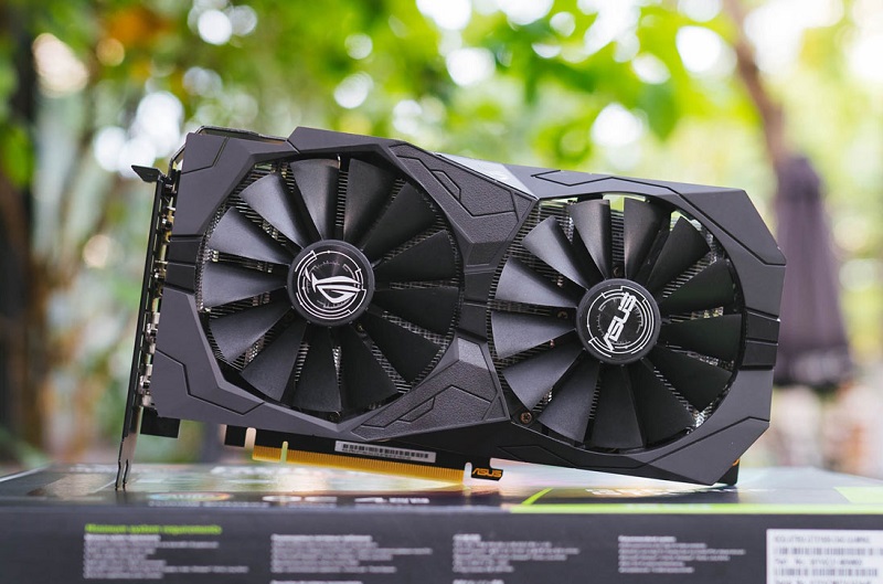 Card đồ họa onboard tích hợp trong CPU đủ cho các tác vụ văn phòng cơ bản