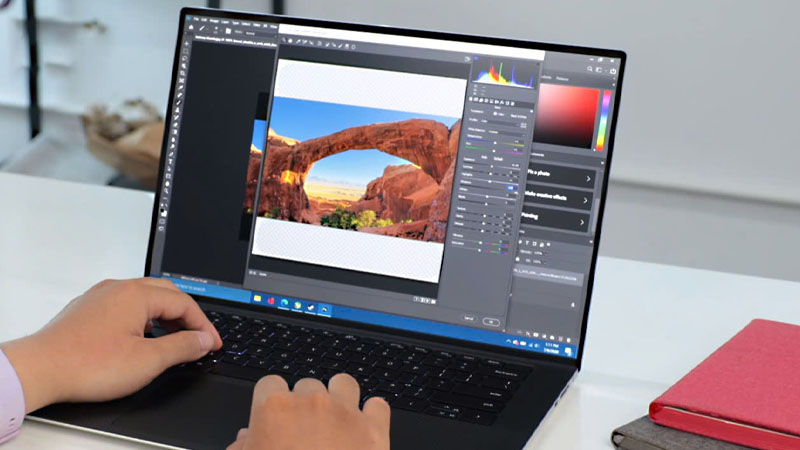 Cấu hình mạnh xử lý đồ họa tốt Cấu hình mạnh mẽ