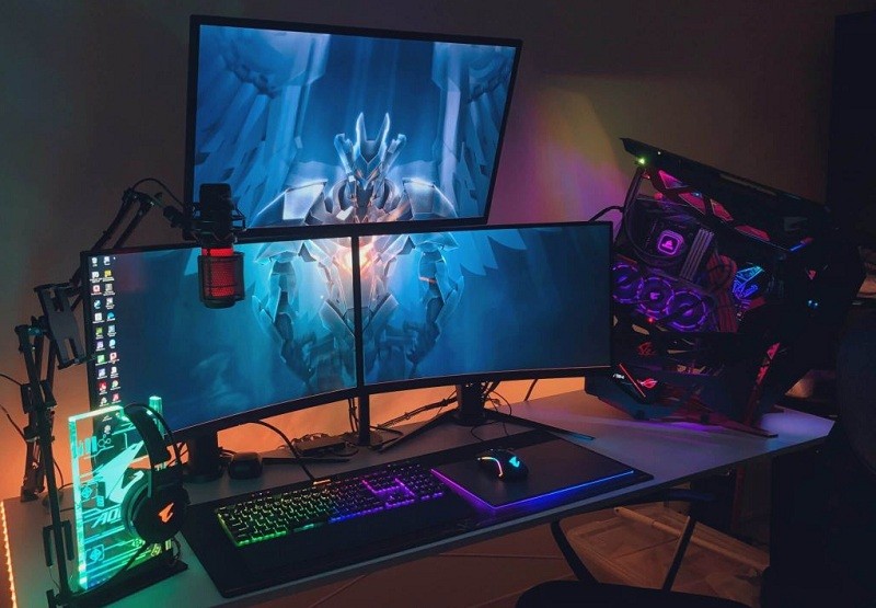 Với dân chuyên nghiệp thì đây là dàn máy khủng