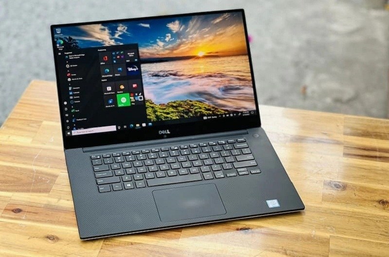 Laptop đồ họa kỹ thuật