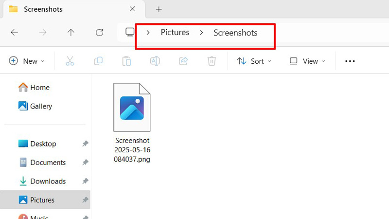 Mở thư mục con Screenshots để thấy toàn bộ ảnh chụp màn hình Mở thư mục con Screenshots