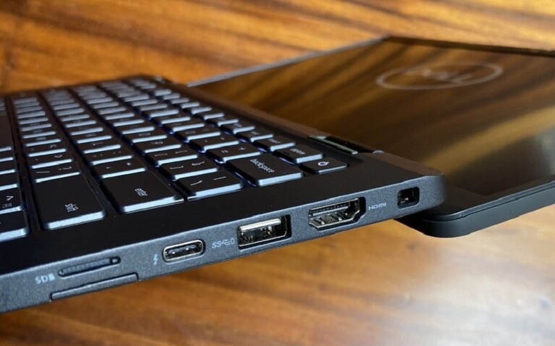 Dell Latitude 7420 i5 có cổng kết nối đa dạng, phục vụ hiệu quả công việc
