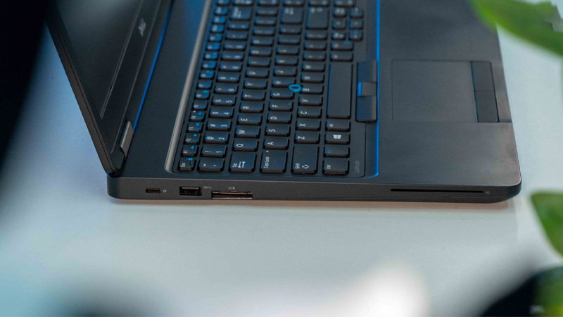 Nhiều cổng kết nối