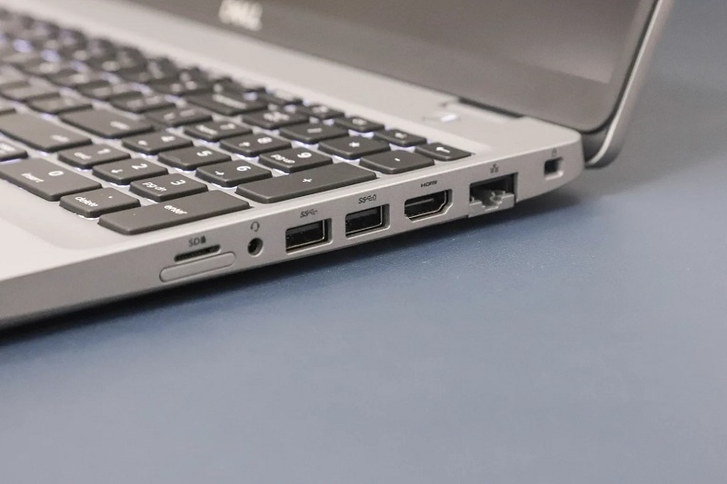 Đa dạng cổng kết nối giúp kết nối ngoại vi nhanh chóng