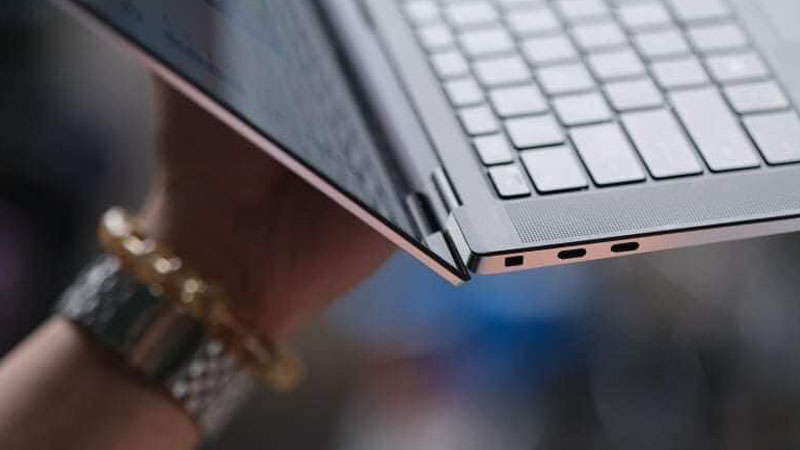 Đầy đủ các cổng kết nối cần thiết  Đầy đủ cổng kết nối