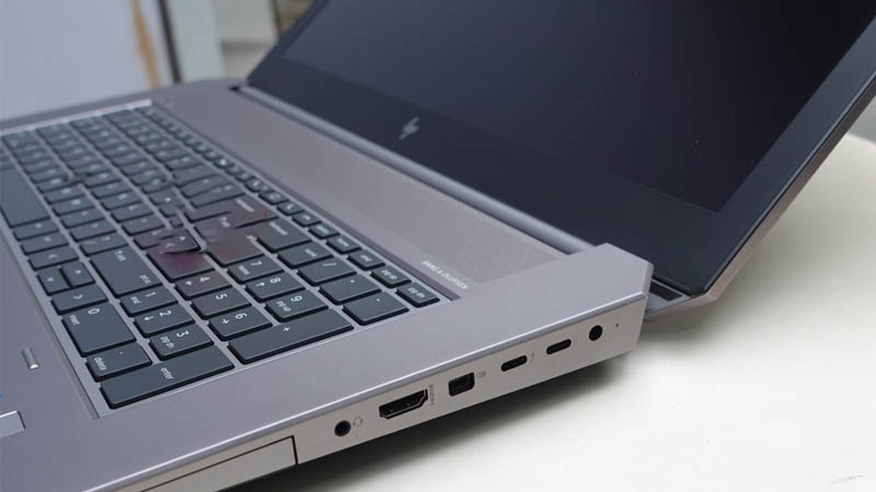 Nhiều loại cổng kết nối nên dễ sử dụng Cổng kết nối đa dạng