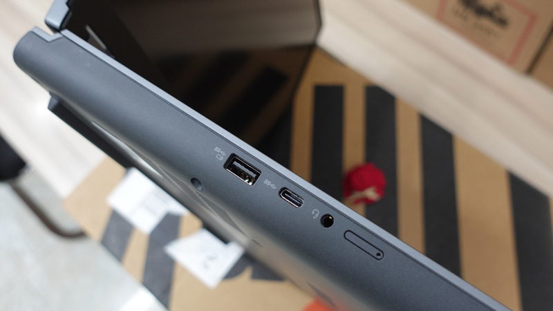 Đầy đủ cổng kết nối Đa dạng cổng kết nối