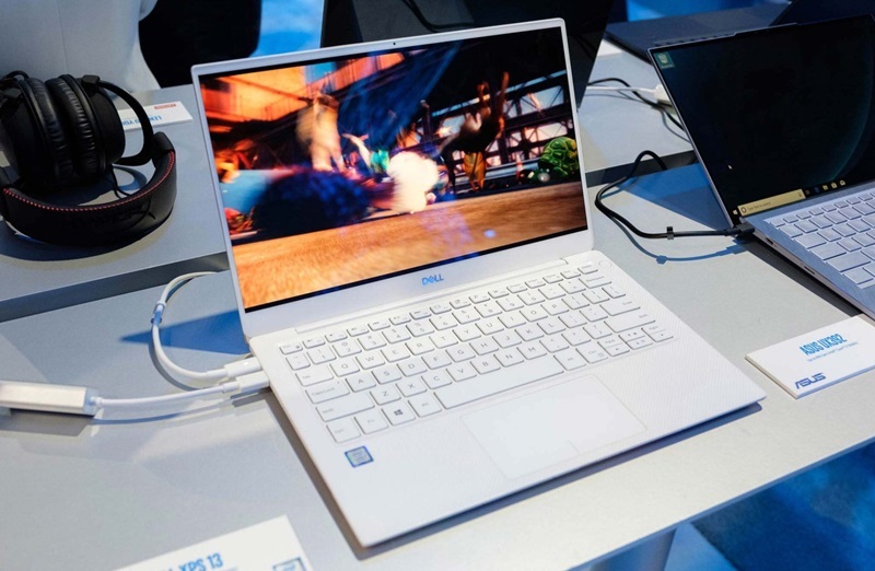 Hiệu năng khỏe với i7-8565U, RAM 8GB, SSD 256GB Máy luôn được yêu thích bởi thiết kế và hiệu năng vượt trội