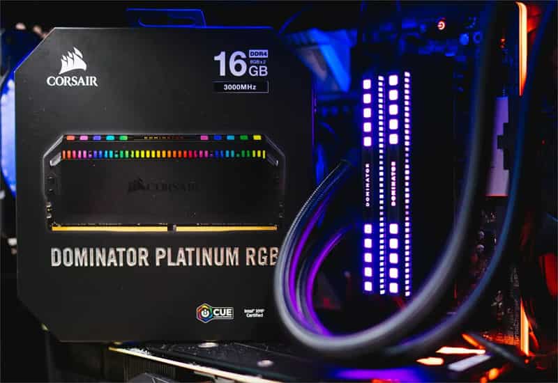 Thiết kế đẹp, tản nhiệt hiệu quả — lý tưởng cho PC chơi game và dựng hình RAM Corsair thường có hiệu năng ổn định, độ tin cậy cao và dễ tương thích