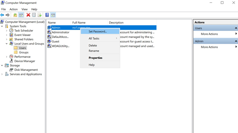 Trong cửa sổ Computer Management bạn hãy chọn Users Trong cửa sổ Computer Management chọn Users