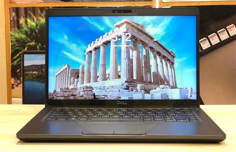 Máy có CPU i7-9850H, RAM 16GB, SSD 512GB, màn 14 inch FHD, MX150 Máy có CPU i7-9850H, RAM 16GB, SSD 512GB, màn 14 inch FHD, MX150