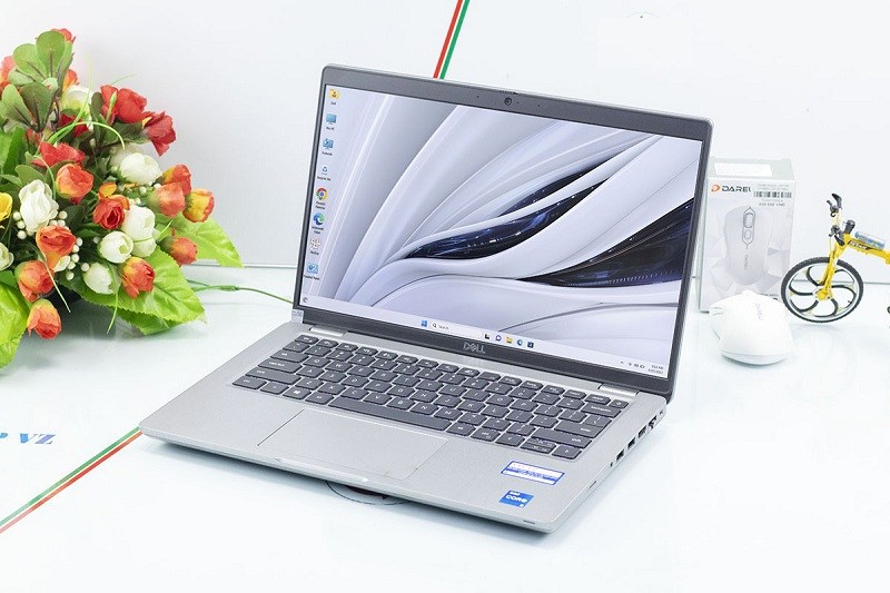 Máy có ngoại hình đẹp và hiệu suất ổn định