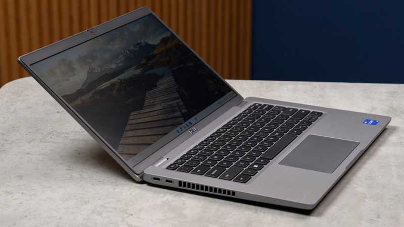 Cấu hình mạnh mẽ giúp xử lý được nhiều tác vụ Cấu hình mạnh mẽ