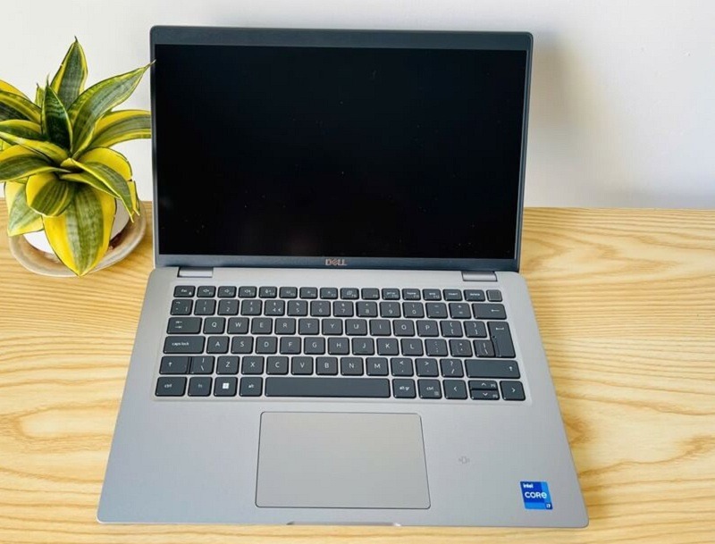 CPU Intel 13th Gen, RAM lớn, tốc độ ổ cứng SSD nhanh