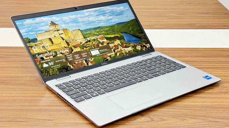 Dell Latitude 5520 có cấu hình mạnh Dell Latitude 5520 là laptop dưới 10 triệu