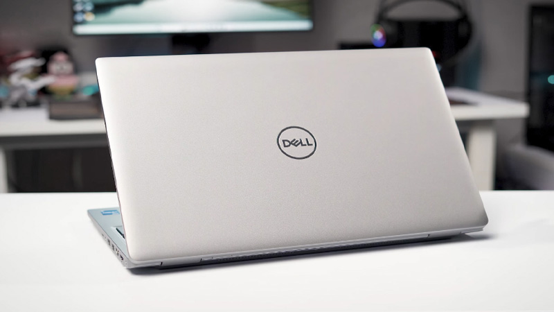 Dell Latitude 5530 được thiết kế sang trọng Dell Latitude 5530 có thiết kế mỏng nhẹ, sang trọng