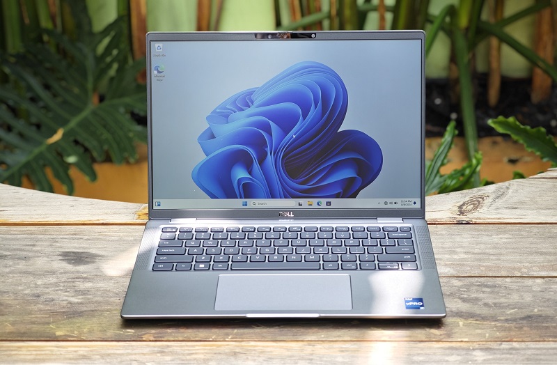 Dell Latitude 7440 là laptop siêu mỏng nhẹ, thiết kế sang trọng cho doanh nhân