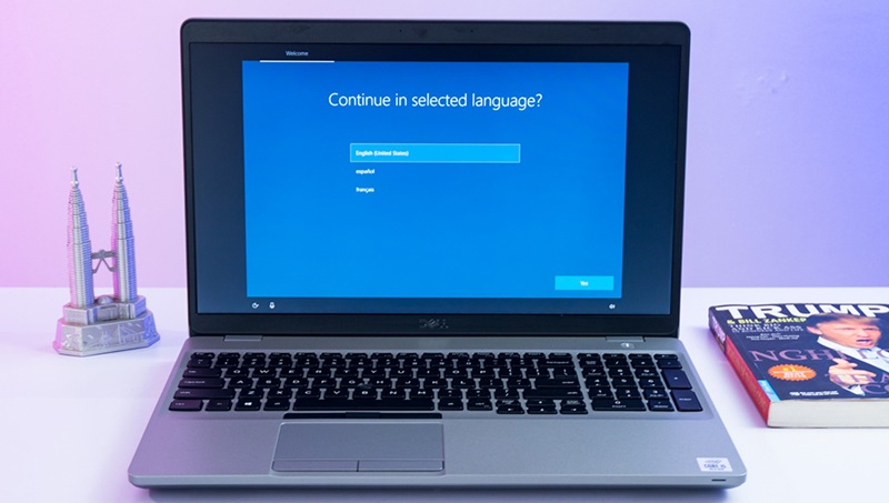 Máy có cấu hình i7 10850H, 16GB RAM, SSD 512GB, Quadro P620 (4GB)