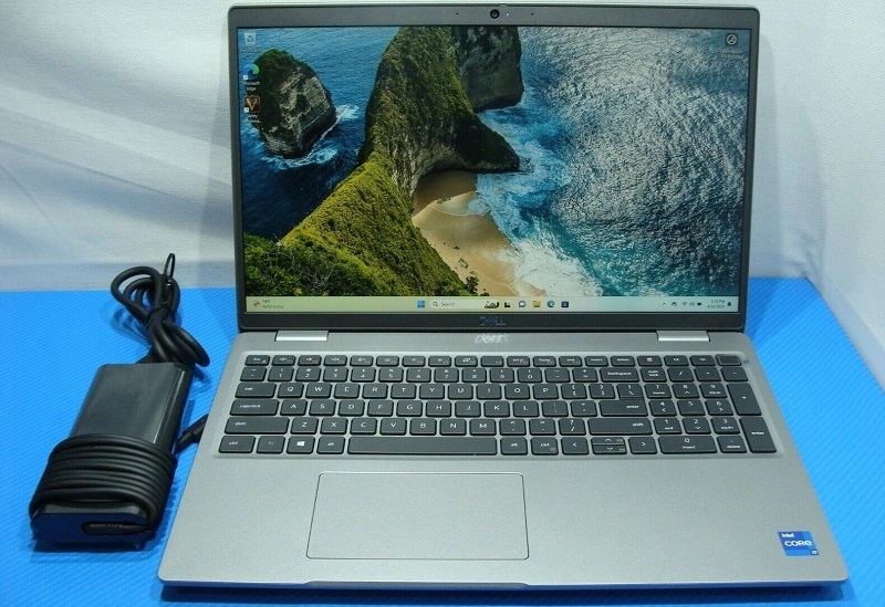 Dell Precision 3561, nhỏ gọn, sang trọng, cấu hình mạnh mẽ