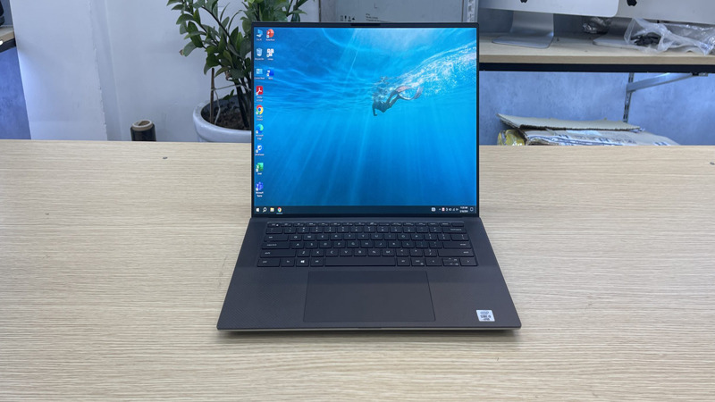 Dell Precision 5550 có thiết kế mỏng nhẹ