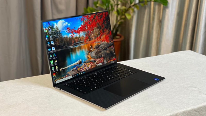 Máy có cấu hình mạnh mẽ, lý tưởng cho thiết kế nội thất