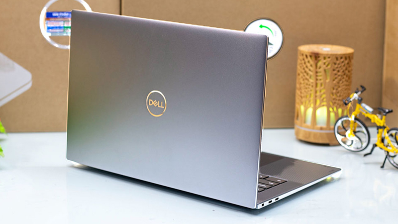Dell Precision 5560 hiệu suất ổn định sửa ảnh tốt