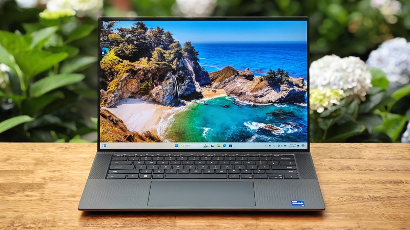 Dell Precision 5570 là laptop đồ họa lý tưởng dưới 30 triệu với thiết kế gọn nhẹ, chỉ 1,84kg