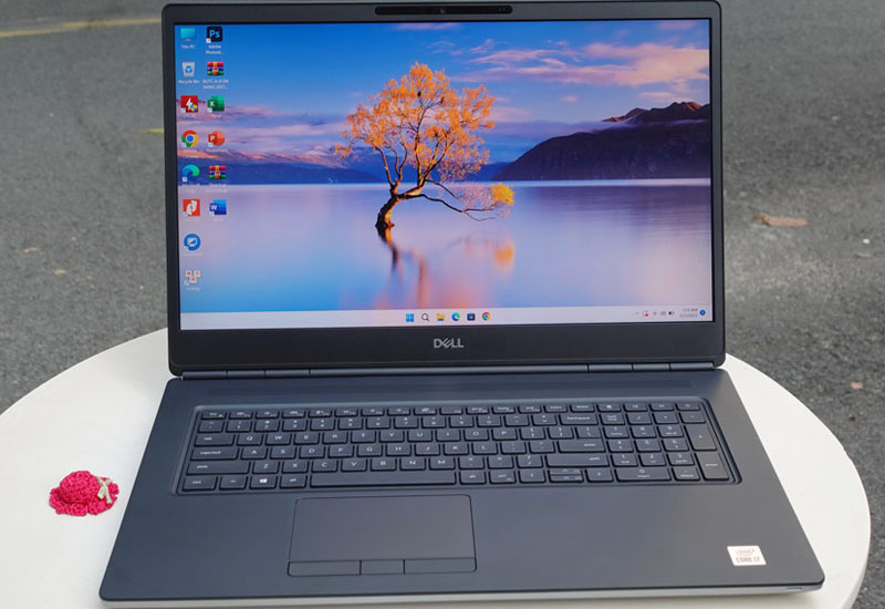 Laptop pin trâu cho sinh viên điện tử viễn thông di chuyển nhiều