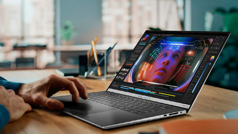 Dell XPS 15 9530 có thiết kế cao cấp, sang trọng Dell XPS 15 9530 được thiết kế sang trọng