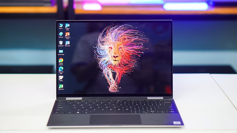 Màn hình 13.3 inch FHD, hình ảnh sắc nét và sống động Máy có thiết kế tinh tế, nhỏ gọn, hiệu năng mạnh mẽ