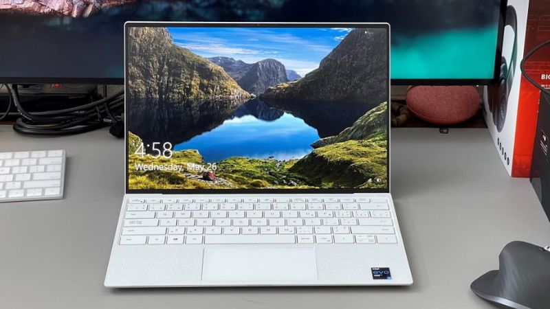 Dell XPS 9310 là laptop dành cho sinh viên ngoại ngữ Dell XPS 9310 được thiết kế nhỏ gọn