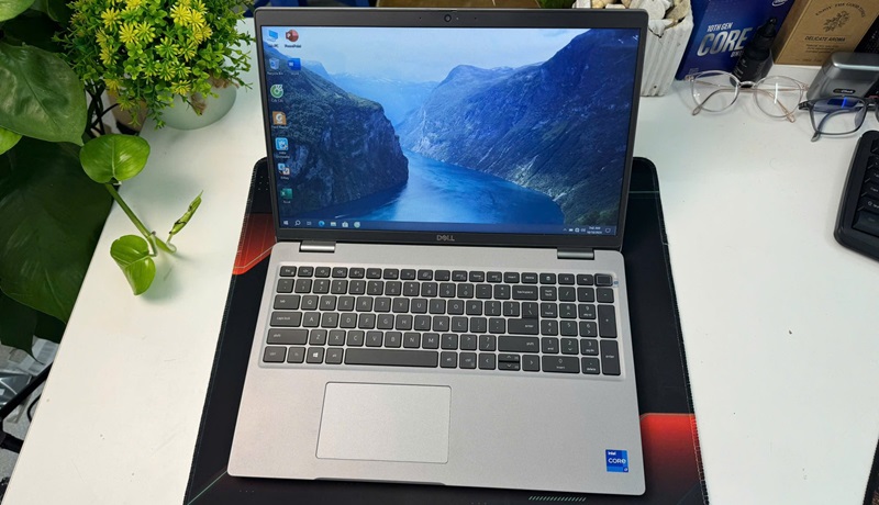 Máy chạy Windows 10/11 Pro với bảo mật tiên tiến