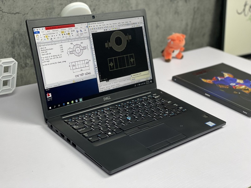 Dell E7490 trang bị CPU Intel Core i5 7300U, xung nhịp tối đa 3.5 GHz, xử lý nhanh chóng mọi tác vụ